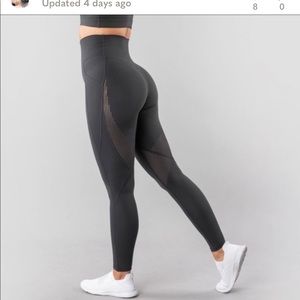 Alphalete Surface Pocket Laser Cut Legging